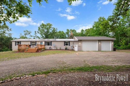 17122 Kent Ave, Morley, MI, 49336-9471 | Card Image