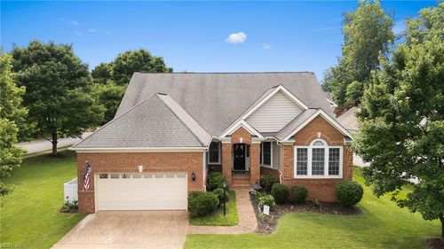 7120 Pinebrook Rd, Williamsburg, VA, 23188-7253 | Card Image