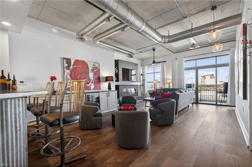 801-123 College Place, Norfolk, VA, 23510 | Card Image