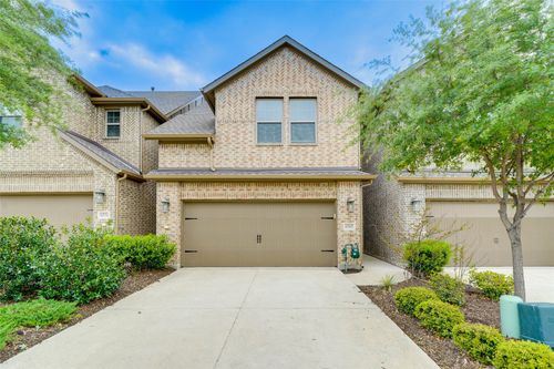 4560 Titus Cir, Plano, TX, 75024-7813 | Card Image