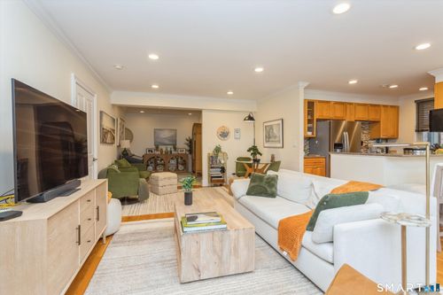 3 Putnam Hl, Greenwich, CT, 06830-5718 | Card Image