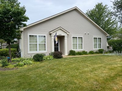 1599 W Cadillac Circle, Townhouse with 2 bedrooms, 2 bathrooms and 4 parking in Romeoville IL | Image 3