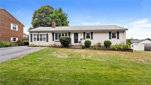 16 Ingraham St, Cumberland, RI, 02864-8007 | Card Image