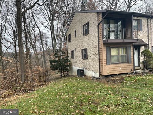 183 Bishop Dr, ASTON, PA, 19014-1314 | Card Image