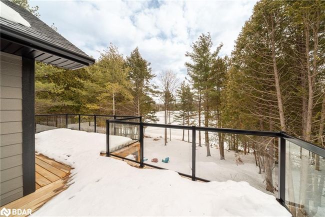 1121 Farm Lake Lane, House other with 3 bedrooms, 2 bathrooms and 6 parking in North Frontenac ON | Image 4