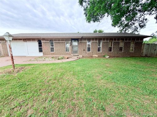 14515 Mockingbird Ln, Sand Springs, OK, 74063-4442 | Card Image