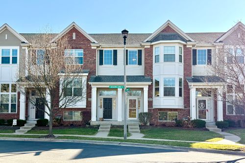 28W078 Shelburne Farms Dr, Winfield, IL, 60190-1017 | Card Image