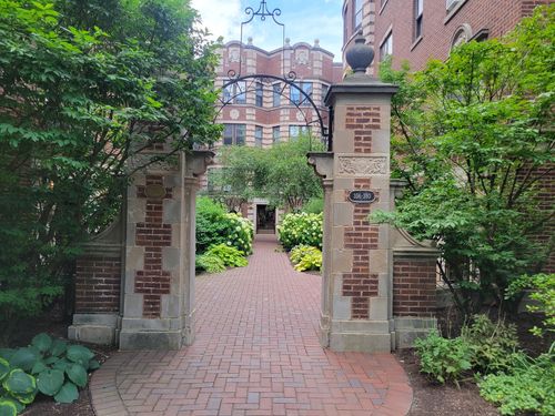 apt-11-3-360 Ridge Ave, Evanston, IL, 60202-3358 | Card Image