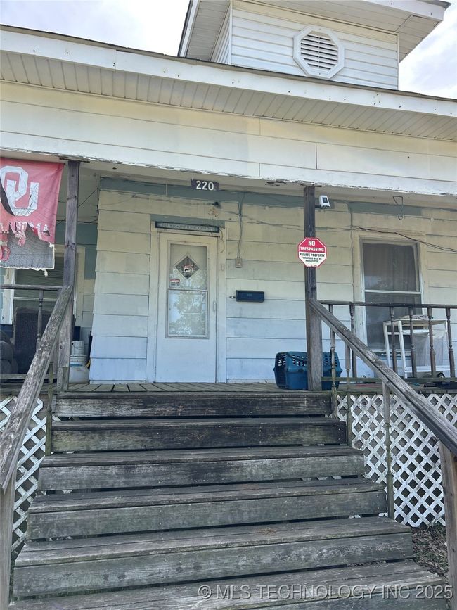 220 Comanche Ave, House other with 2 bedrooms, 1 bathrooms and null parking in McAlester OK | Image 6