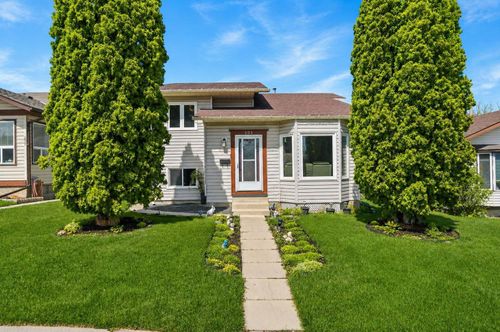 203 Shawglen Rd Sw, Calgary, AB, T2Y1Y2 | Card Image