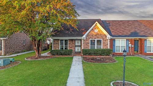 2411 Remington Cir Sw, Decatur, AL, 35601-7329 | Card Image