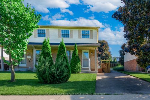 1007 Elgin St N, Cambridge, ON, N1R8J4 | Card Image