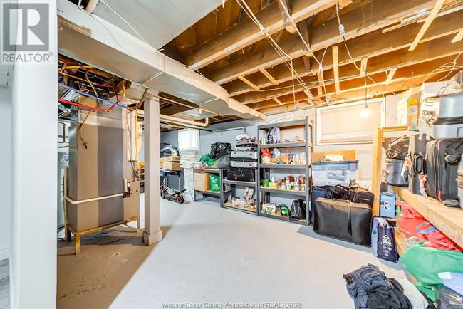 1418 Pillette Rd, House other with 3 bedrooms, 2 bathrooms and null parking in Windsor ON | Image 30