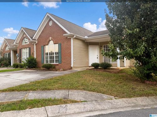 210 Hidden Cove Cir, PELHAM, AL, 35124-4875 | Card Image