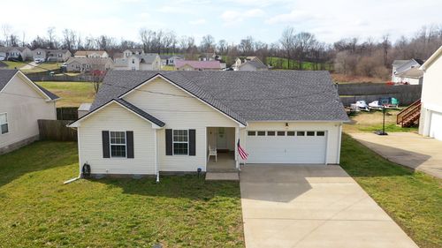 215 Grant Ave, Oak Grove, KY, 42262-8289 | Card Image