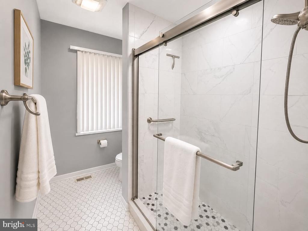 Residential Lease in RUTHER GLEN 3
