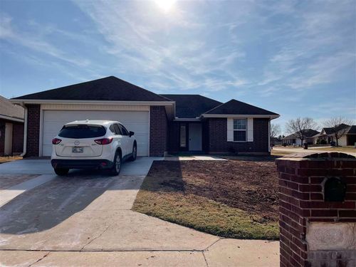 3009 E 2nd Ave, Stillwater, OK, 74074-8309 | Card Image