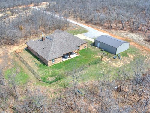 19790 E Robinson St, Norman, OK, 73026-8081 | Card Image