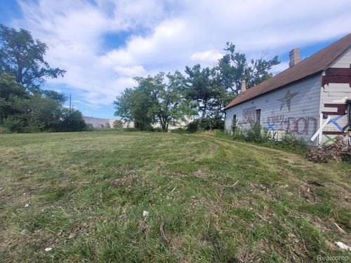 3424 Mount Elliott St, Detroit, MI, 48207-2409 | Card Image