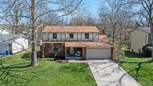 30 Kim Ct W, Westerville, OH, 43081-2554 | Card Image