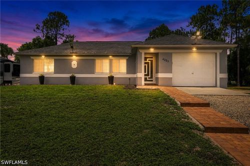 4225 16th St Ne, Naples, FL, 34120-6462 | Card Image