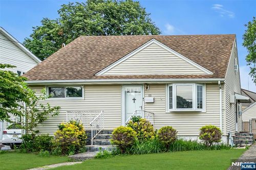 55 Runyon Rd, Clifton, NJ, 07013-2710 | Card Image