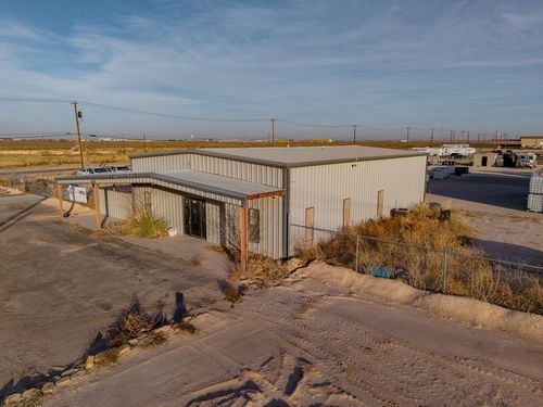 8316 W Interstate 20, Midland, TX, 79706-2881 | Card Image