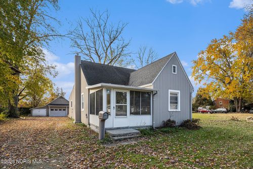 5665 Camberley Dr, Toledo, OH, 43615-3407 | Card Image