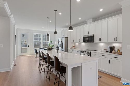 35 Lindley Ln, CHARLOTTESVILLE, VA, 22901 | Card Image