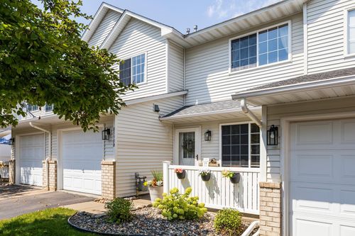 unit-b-8590 Quarry Ridge Ln, Woodbury, MN, 55125-5506 | Card Image