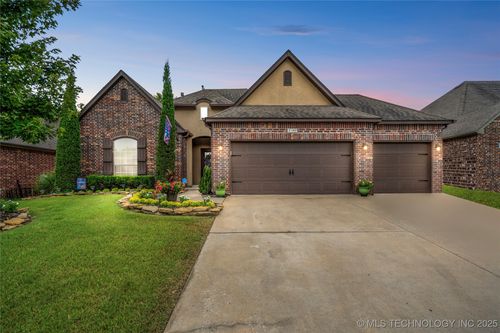 3140 143rd St, Bixby, OK, 74008-7659 | Card Image