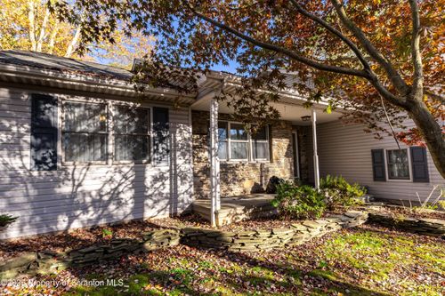 730 Marion St, Forest City, PA, 18421-9508 | Card Image
