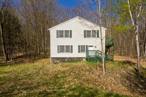 300 Middlefield Rd, Chester, MA, 01011-9672 | Card Image