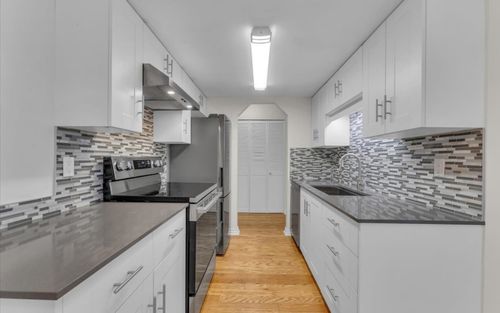 104-1641 Woodland Dr, Vancouver, BC, V5L3S9 | Card Image
