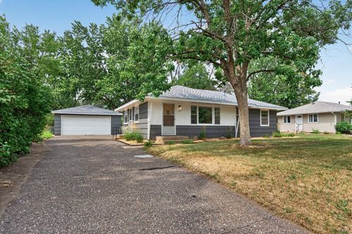 11672 N Heights Dr Nw, Coon Rapids, MN, 55433-2950 | Card Image