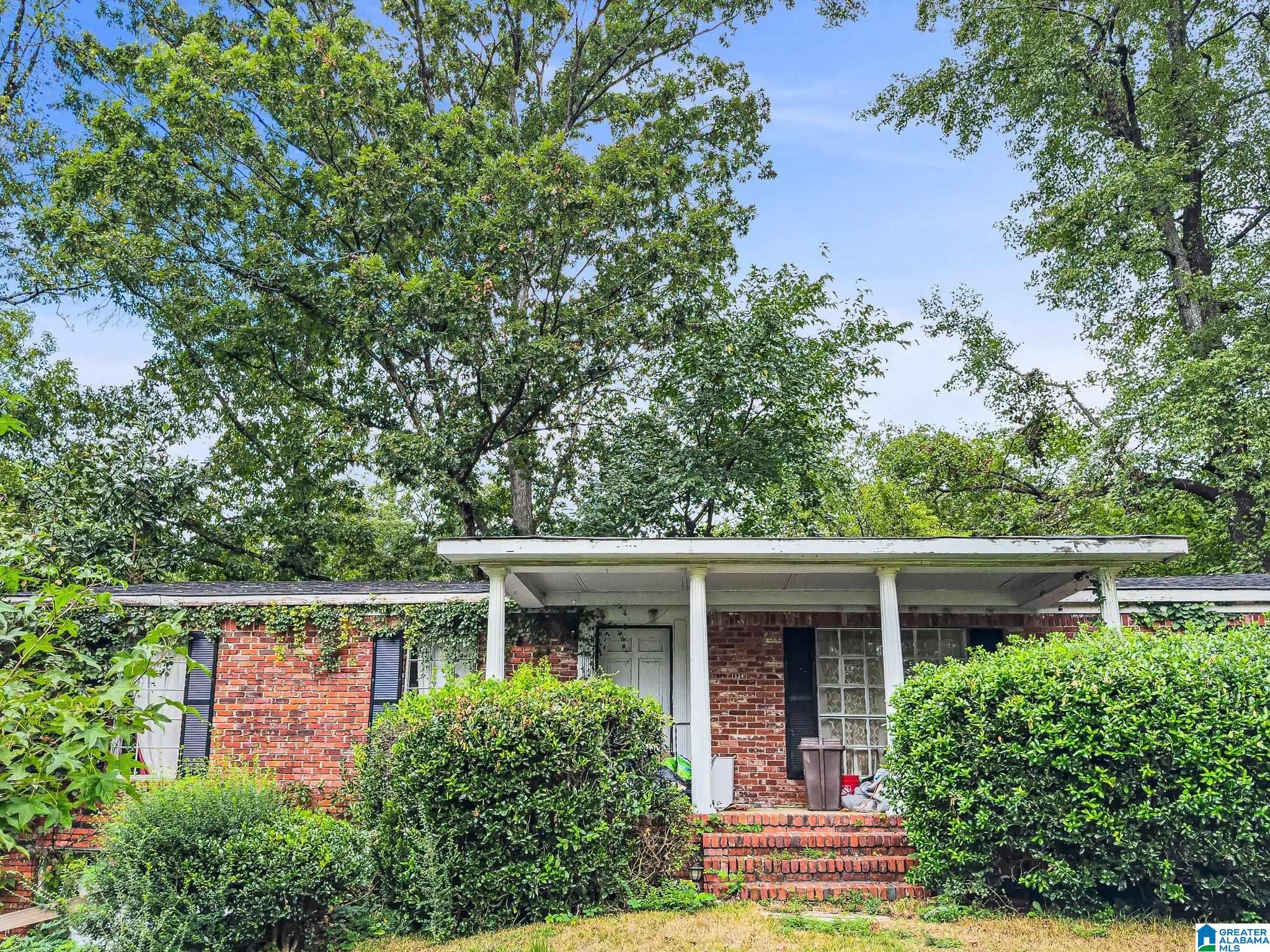 Hamby Ave, Irondale, AL 35210