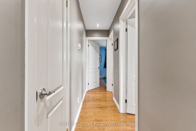 232 4th Ave, House other with 4 bedrooms, 3 bathrooms and 4 parking in Hanover ON | Image 16