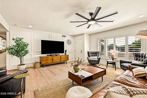 4942 E Wethersfield Rd, Scottsdale, AZ, 85254-4155 | Card Image