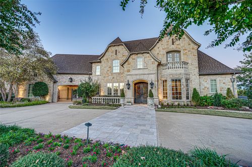 140 Manor Dr, Heath, TX, 75032-8311 | Card Image