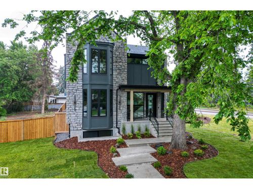 13804 85 Ave Nw, Edmonton, AB, T5R3Y7 | Card Image