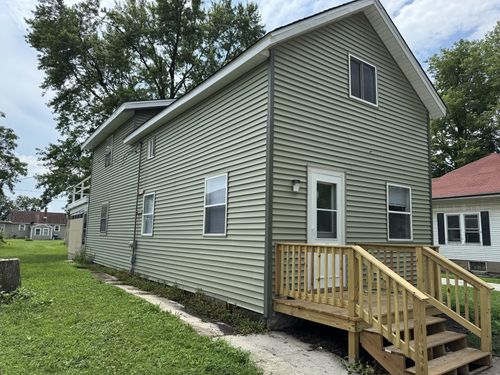 309 W Owsley St, Chenoa, IL, 61726-1166 | Card Image