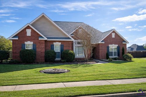 104 Flora Cir, Warner Robins, GA, 31088-8583 | Card Image