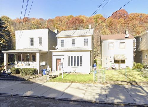 713 Saline St, Pittsburgh, PA, 15207-1039 | Card Image