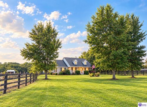 441 Knob View Rd, Russell Springs, KY, 42642-9436 | Card Image
