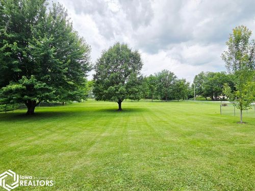 523 W 7th St, Lamoni, IA, 50140-1003 | Card Image