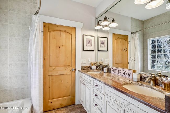 Jack & Jill Bathroom- Main Floor | Image 26