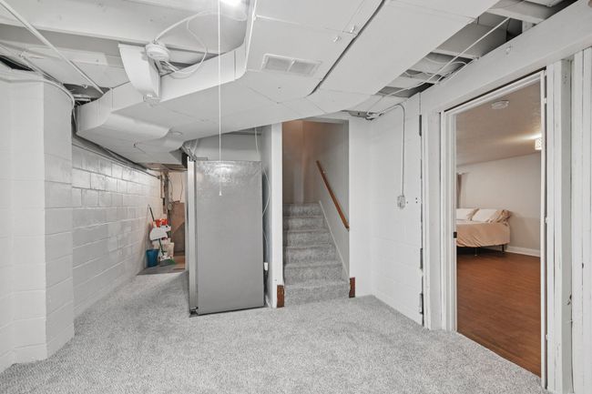 44-web-or-mls-Como Ave-1106-044.jpg | Image 34