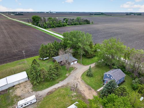 57042 & 57046 160th Avenue, West Concord, MN, 55985 | Card Image