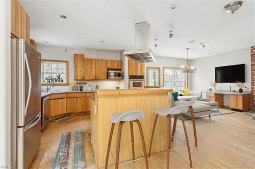 706 Yorktown Rd, Poquoson, VA, 23662-1430 | Card Image