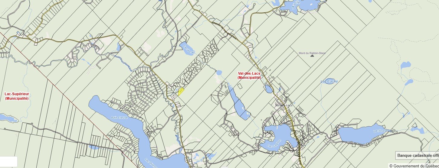 Land in Val-des-Lacs 3